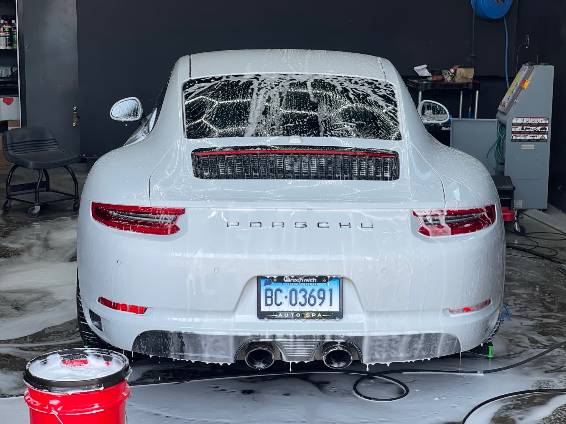 Porsche 911 Detailing